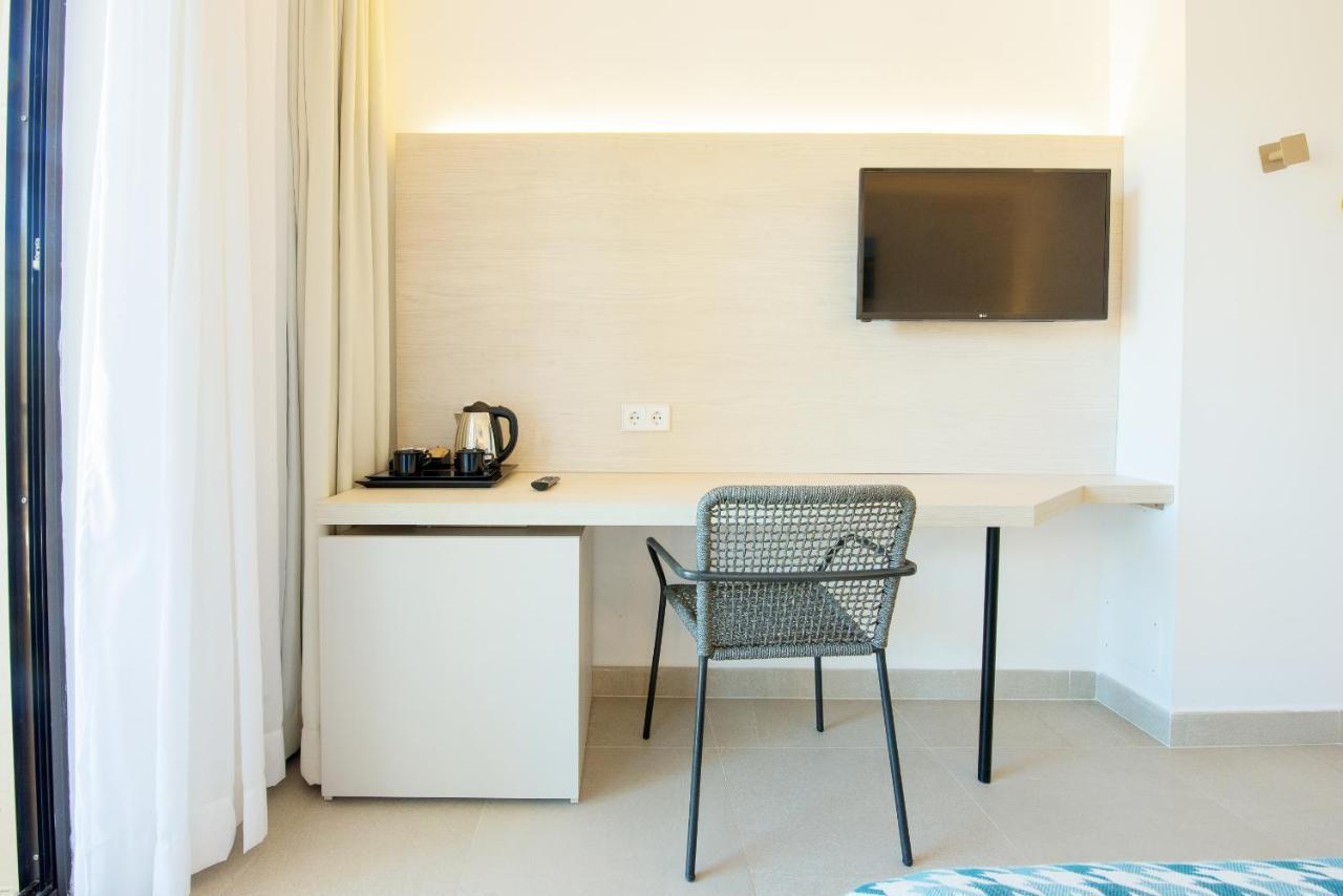 Hotel Playa Mondrago Portopetro エクステリア 写真