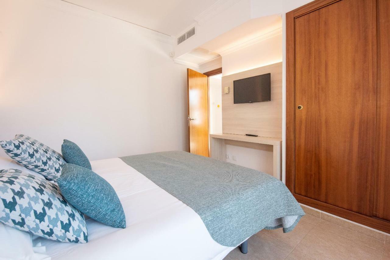Hotel Playa Mondrago Portopetro エクステリア 写真